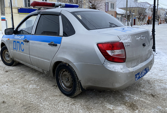 В Вольске полицейские при задержании сломали водителю плечо