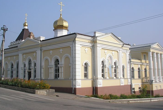 У прихожанки в церкви украли 10 тысяч рублей и «Айфон»
